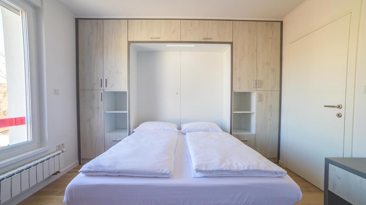 Apartman Epicent ทูซลา ภายนอก รูปภาพ