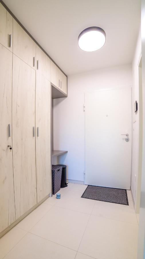 Apartman Epicent ทูซลา ภายนอก รูปภาพ