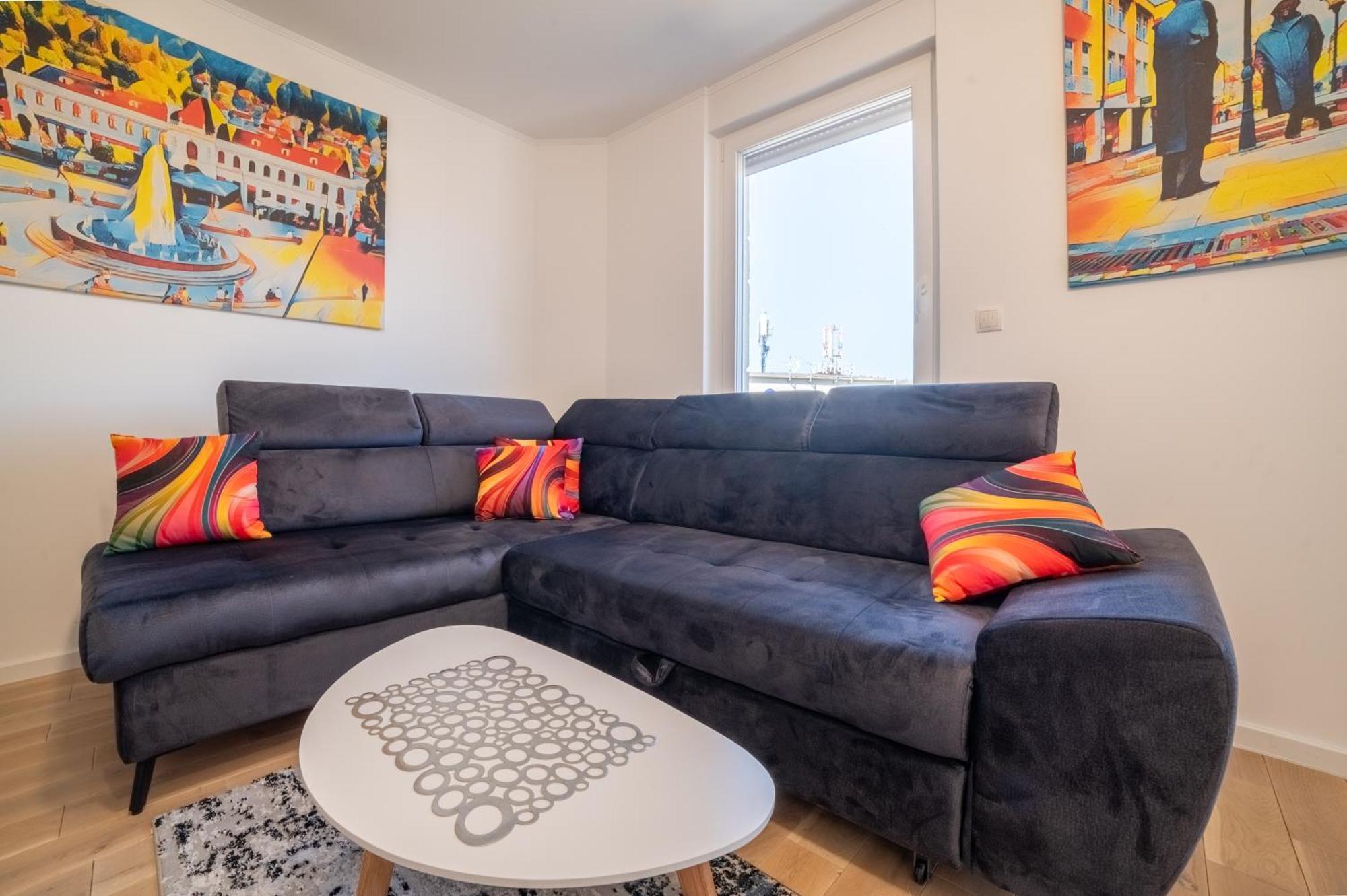 Apartman Epicent ทูซลา ภายนอก รูปภาพ